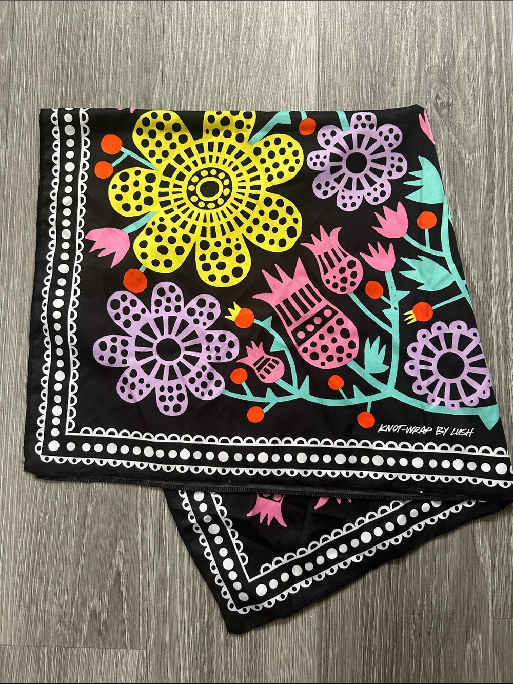 Lush Multicolor Floral knot wrap scarf